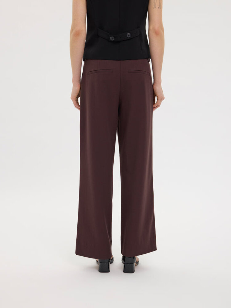 Five Units DENAFV 053 DEEP GARNET