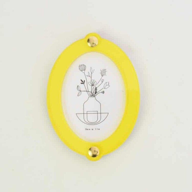 Studio Harm&Elke Frame Wall Oval S Yellow / Gold