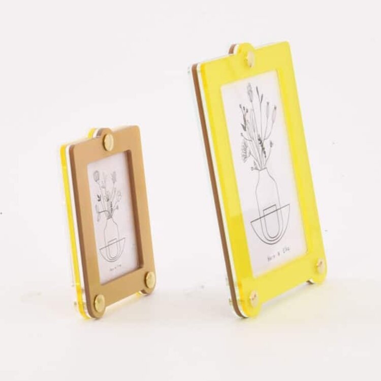 Studio Harm&Elke Frame Standing L Yellow / Gold