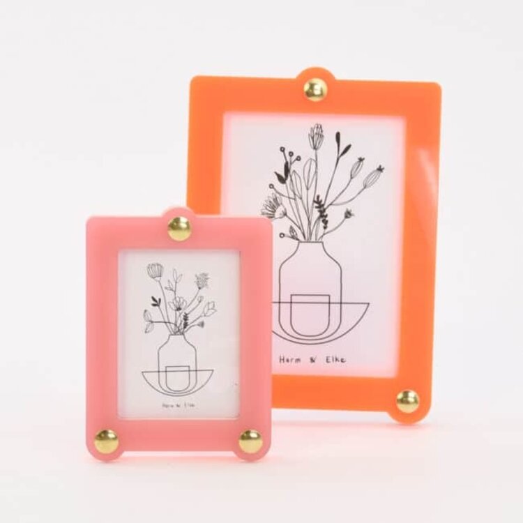 Studio Harm&Elke Frame Standing L Pink / Neon Orange