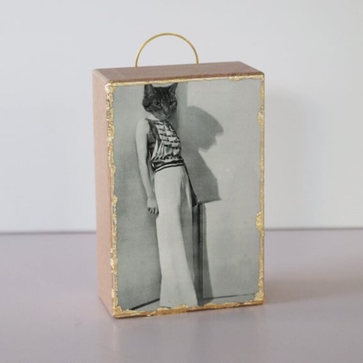 Studio The cube Vintage Block Cat sailor