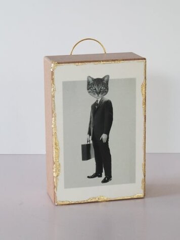 Studio The cube Vintage Block Cat Man