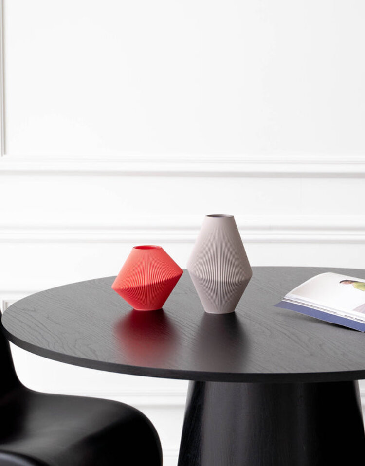 Recozy Vase Cone 1 Funky Pink