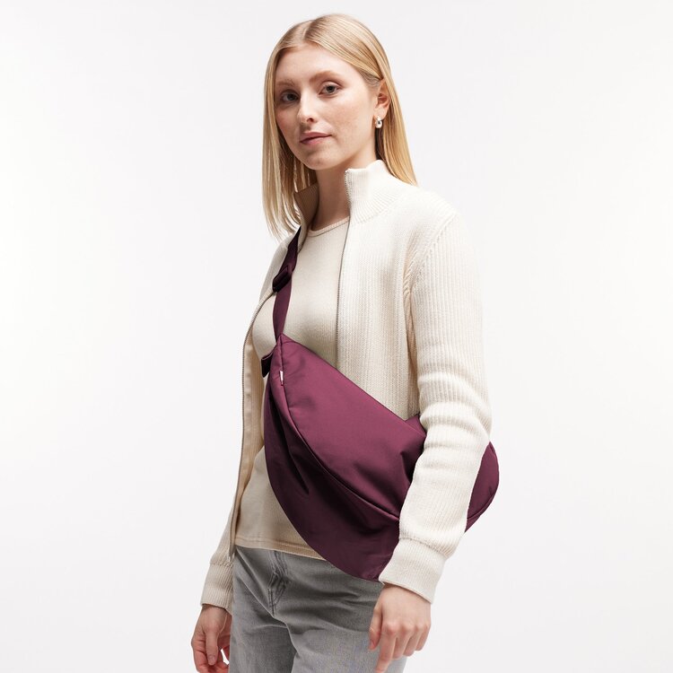 GOT BAG Moon Bag Large Monochrome Kraken