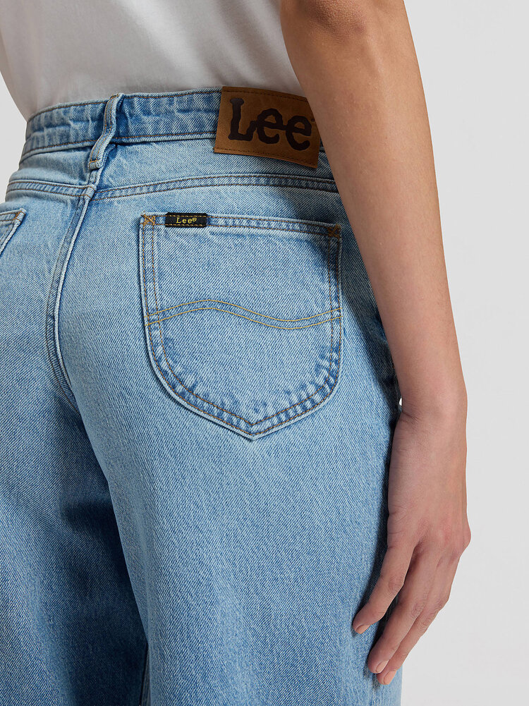Lee HOPE ON THE MONEY