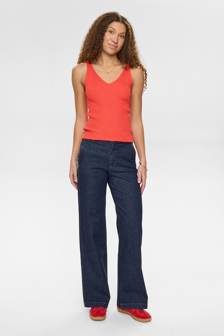 Nümph NUCERYS CROPPED TOP Cayenne