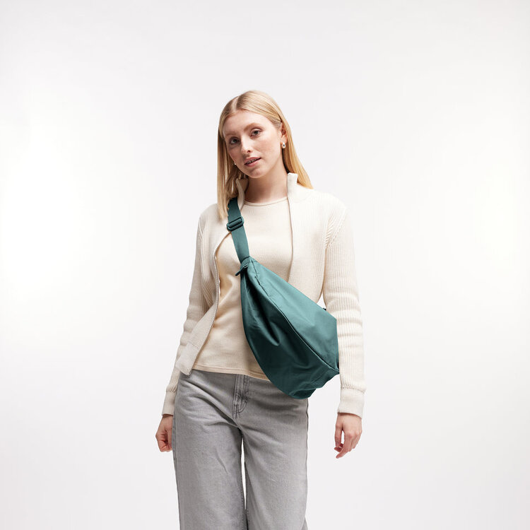 GOT BAG Moon Bag Large Monochrome Sea teal
