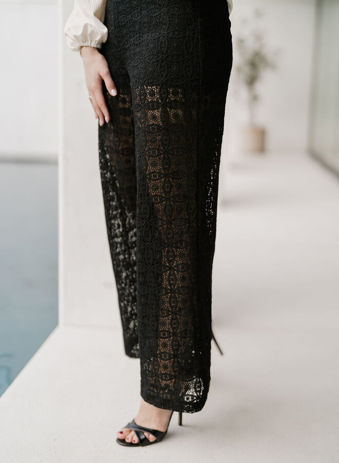 Willow Pants Lace All Flower Black