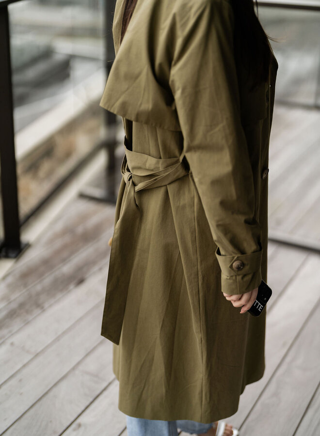 Sia Trench Coat / Martini Olive