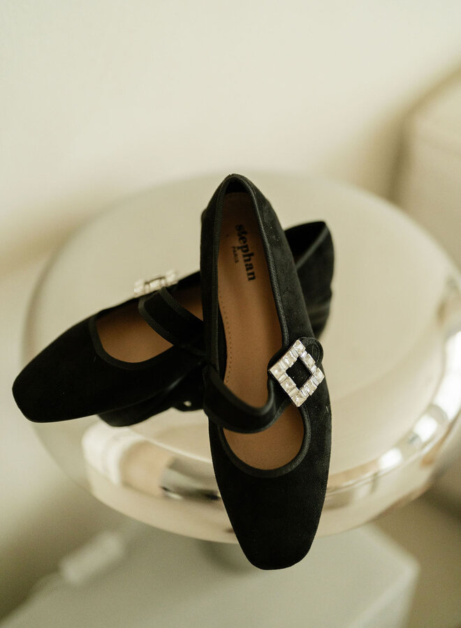 Flats Diamond Black