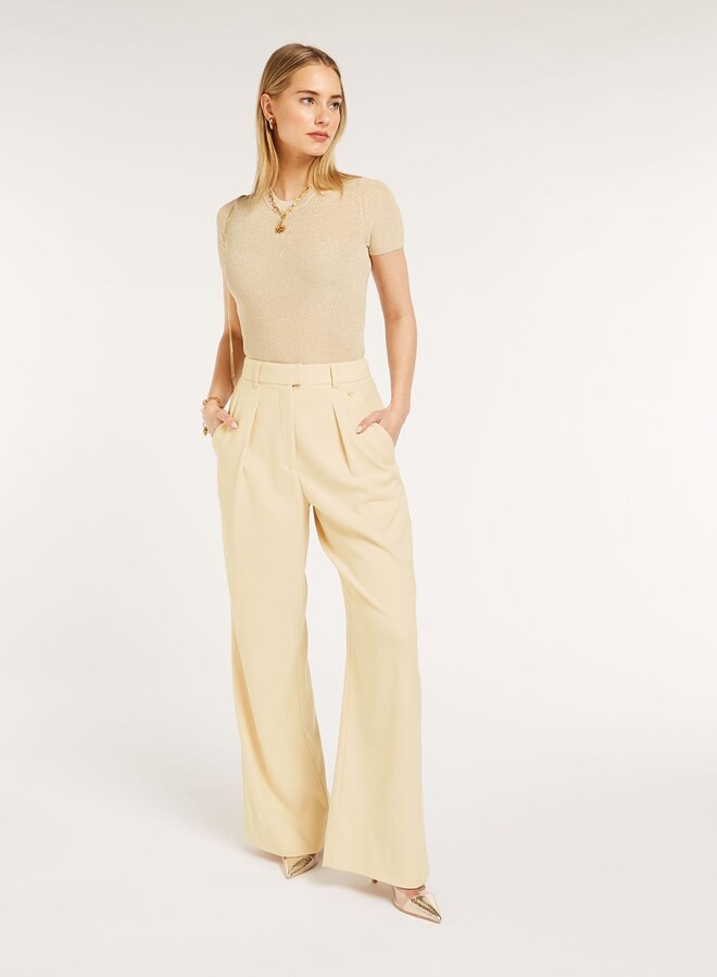 JV / Lia High Rise Wide Leg Pants / Vanilla