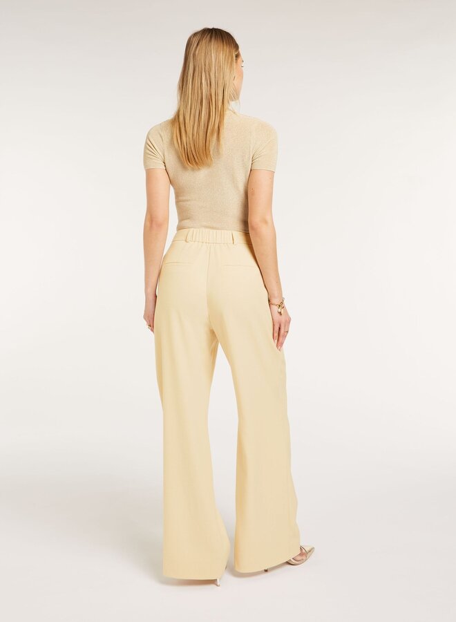 JV / Lia High Rise Wide Leg Pants / Vanilla