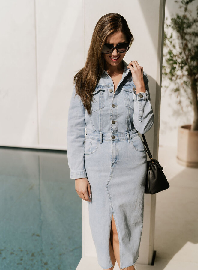 Long Denim Dress Raffle / Light Blue