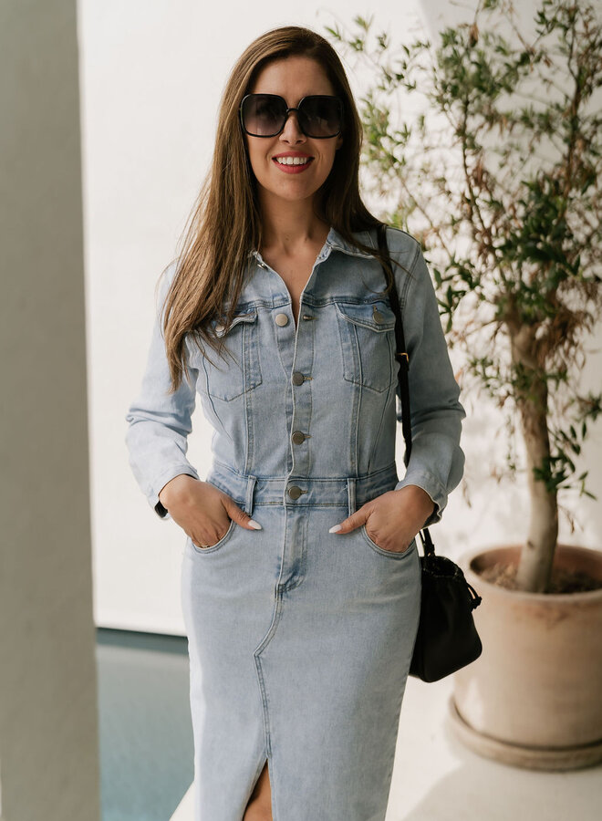 Long Denim Dress Raffle / Light Blue