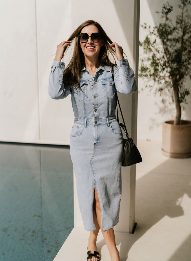 Long Denim Dress Raffle / Light Blue