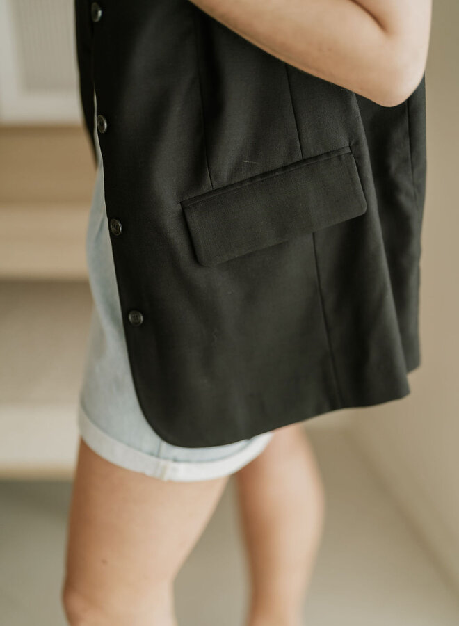 Mika Oversized Vest / Black