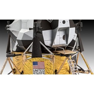 Revell Apollo 11 Lunar Module Eagle - 1:48
