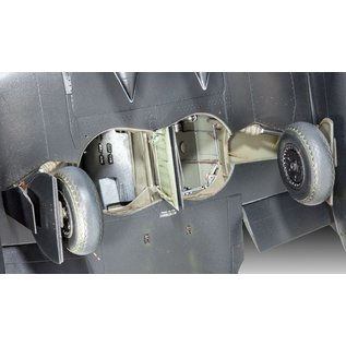 Revell Messerschmitt Me262 B-1/U-1 Nachtjäger - 1:32