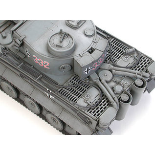 TAMIYA Dt. Sd.Kfz.181 KPz Tiger I Ausf. E - 1:48