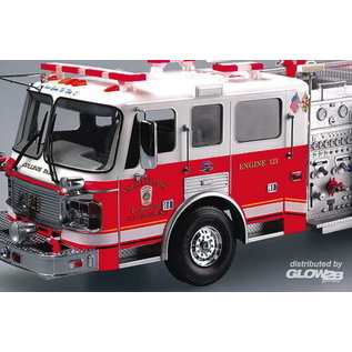 Trumpeter American LaFrance Eagle Fire Pumper 2002 - 1:25