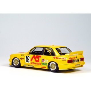 NuNu Model Kit BMW M3 E30 Gr.A 91 AUTO TECH - 1:24