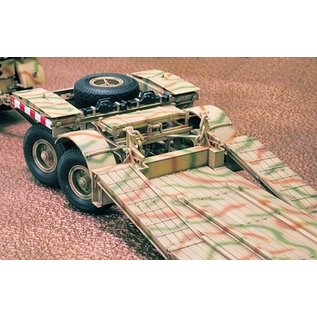 TAMIYA Dt. Sd.Kfz.9 FAMO mit Tieflader Sd.Ah.116 - 1:35