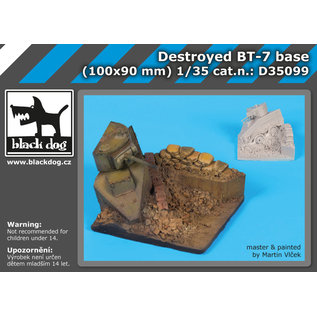 Black Dog Destroyed BT-7 Base - Vignette mit zerstörtem BT-7 - 1:35