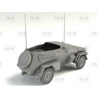 ICM Sd.Kfz. 247 Ausf. B mit Besatzung - 1:35