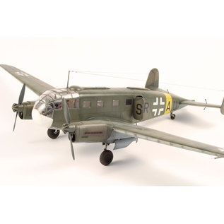 Special Hobby Siebel Si 204D German Transport and Training Aircraft - 1:48