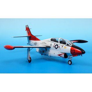 Wolfpack-Design North American T-2C Buckeye "U.S. Navy" - 1:72 - Copy
