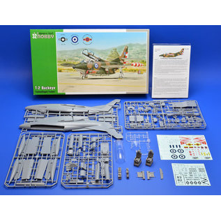 Special Hobby North American T-2 Buckeye "Camuflaged Trainer" - 1:32