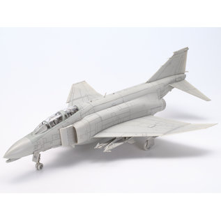 TAMIYA McDonnell Douglas F-4B Phantom II - 1:48