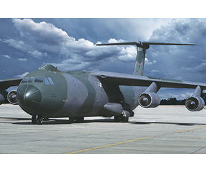 roden-lockheed-c-141b-