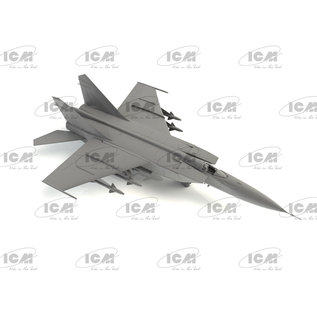 ICM MiG-25PD Soviet Interceptor - 1:72