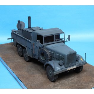 IBG Models IBG - Einheitsdiesel with small field kitchen Hf. 14 - 1:35