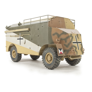 AFV-Club AEC Armoured command vehicle "Rommels Mammoth D.A.K. - 1:35