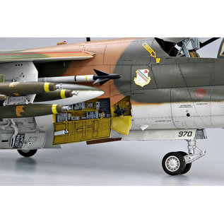 Trumpeter LTV A-7D Corsair II USAF - 1:32