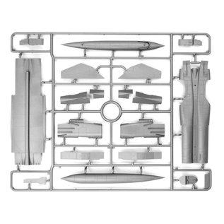 ICM Mikoyan-Gurewitsch MiG-25BM Soviet Strike Aircraft - 1:72