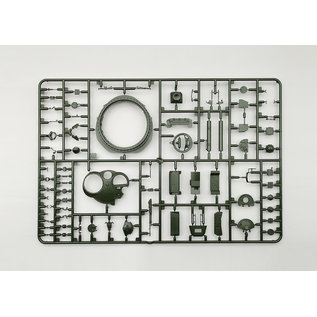 Amusing Hobby sowj. KPz. T-72M1 "NVA" w/full interior - 1:35