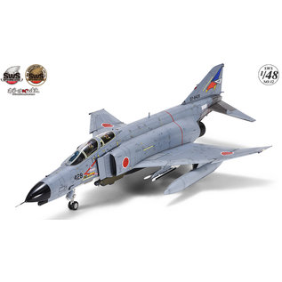 Zoukei-Mura McDonnell Douglas F-4EJ Kai Phantom II - 1:48