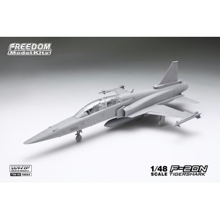 Freedom Model Kits Northrop F-20B/N Tiger Shark Twin Seat Fighter / Trainer - 1:48