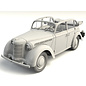 ICM Moskvitch-401-420A Soviet Passenger Car - 1:35