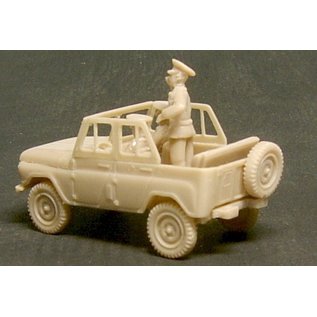 MAC Distribution UAZ 469 - Paradnyj - 1:72