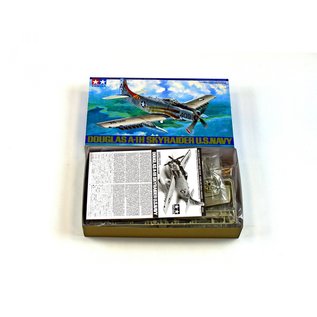 TAMIYA Douglas A-1H Skyraider USN - 1:48