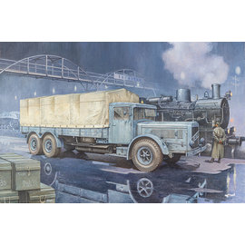 Roden Roden - VOMAG 8LR LKW WWII German Heavy Truck - 1:72