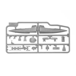 ICM Mikoyan-Gurewitsch MiG-25PU Soviet Training Aircraft - 1:72