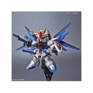 BANDAI Freedom Gundam SD Gundam Cross Silhouette