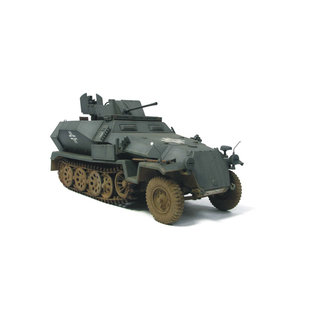 AFV-Club Sd.Kfz.251/17 Ausf.C. (Late type) "Luftwaffe" - 1:35