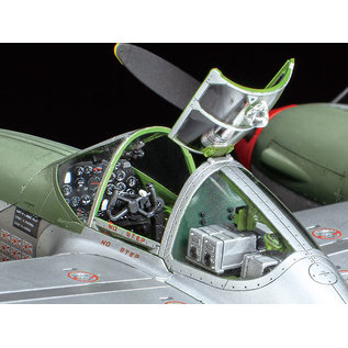 TAMIYA Lockheed P-38J Lightning - 1:48