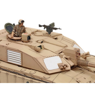 TAMIYA British Main Battle Tank Challenger 2 (Desertised) - 1:48